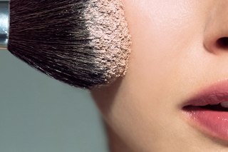 Как правильно выбрать кисть для пудры