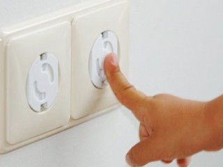 Безопасность ребенка в доме