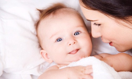 Тревожные проявления у новорожденных