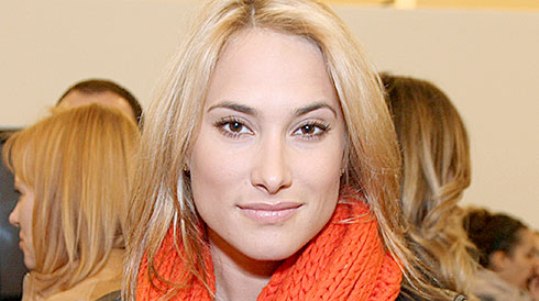 Известная российская телеведущая Марика беременна