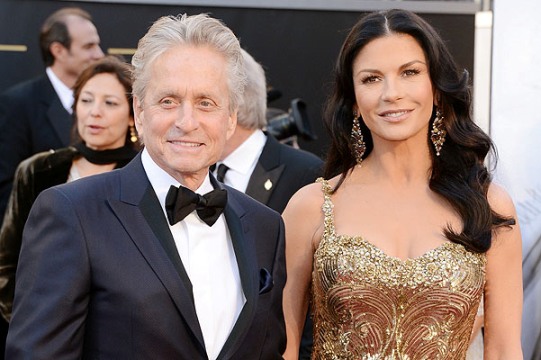 Майкл Дуглас помощи у тещи чтоб вернуть жену