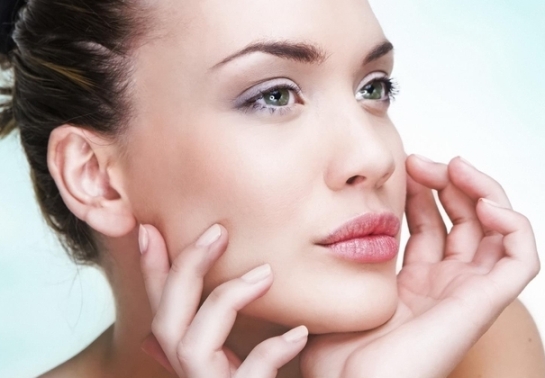 Груша способствует омоложению кожи