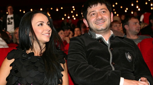 В семье у Галустяна проблемах