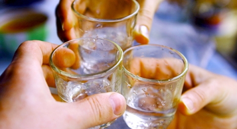 Алкоголь - главная причина смерти мужчин в странах СНГ