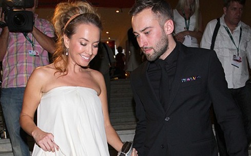 Сын Жанны Фриске и Дмитрия Шепелева сделал первые шаги