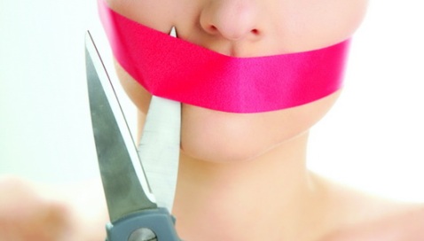 Причины плохого запаха изо рта