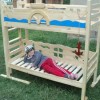 продается детская двухъярусная кровать с кораблём из смерекы карпатской
