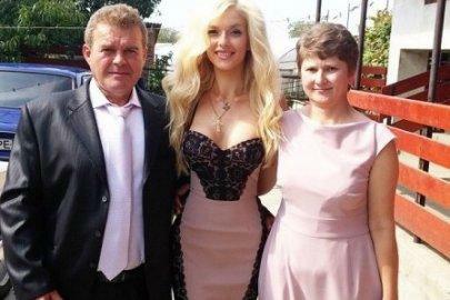 Солистка «ВИА Гры» показала семью